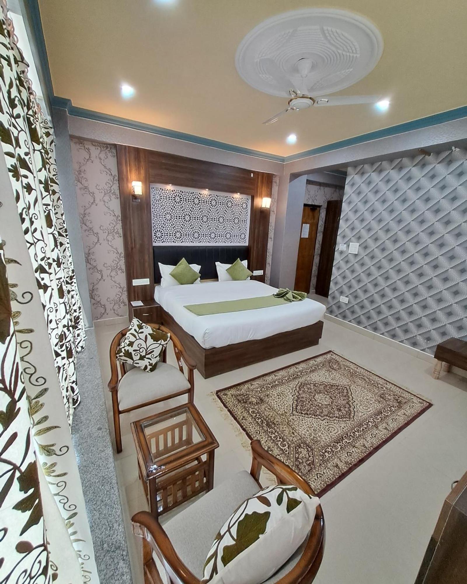 فندق The Jamawar Srīnagar الغرفة الصورة